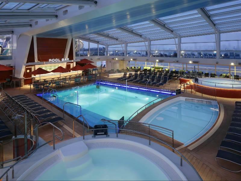Pool und Solarium